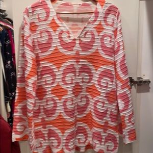 Long sleeved shirt/cover up, cute!